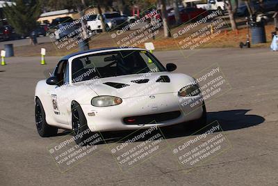 media/Nov-17-2024-CalClub SCCA (Sun) [[5252d9c58e]]/Around the Pits/